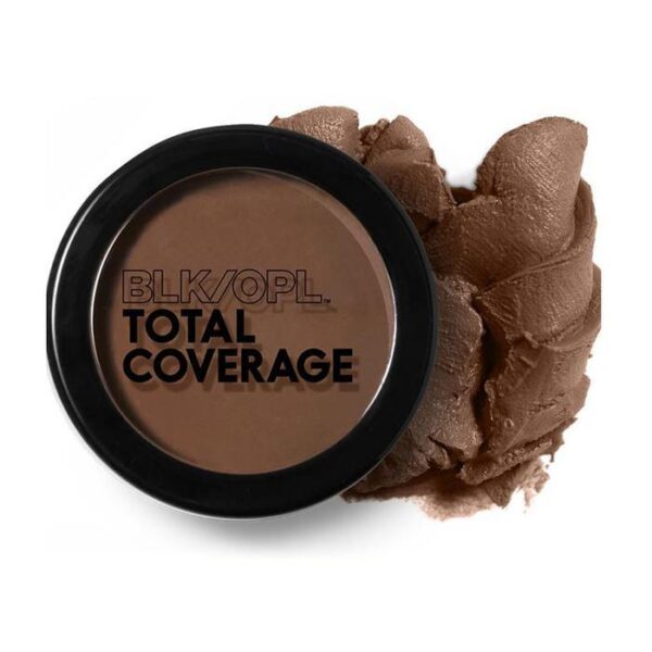 BLK/OPL TOTAL COVERAGE CONCEALING FOUNDATION